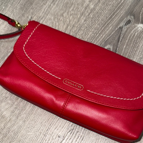 NWT Coach Red Leather Clutch Wristlet - Picture 2 of 5